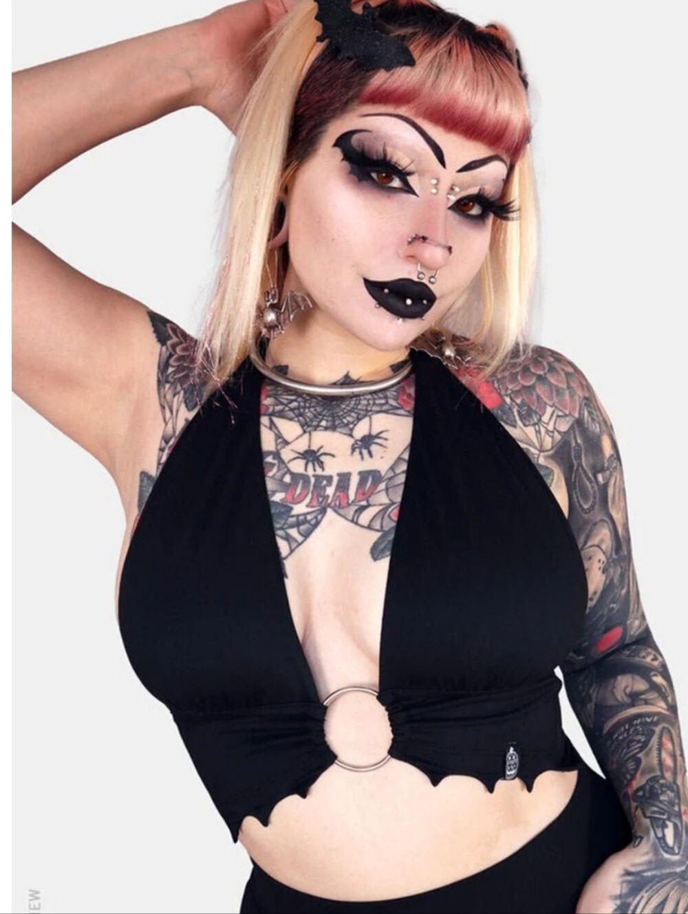Forest Ink Dracula's Daughter O-Ring Halter Top 🦇 Goth Batwing Crop Top XL NWT